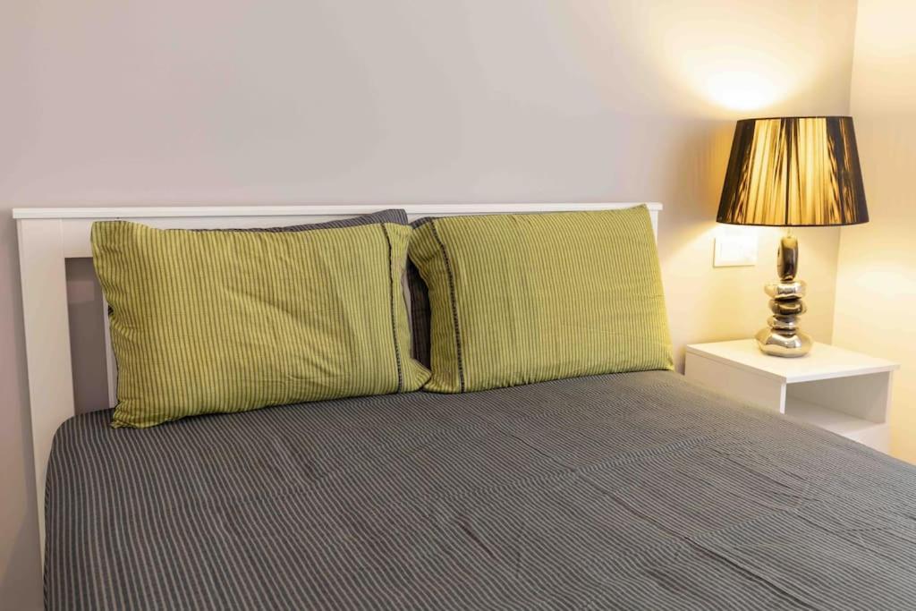 Luxury Cozy Appartment In The City Center Rhodes City Kültér fotó